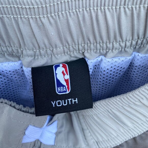 Youth Los Angeles Lakers‎ Gray Heat Wave Swim Trunks - Picture 7 of 8